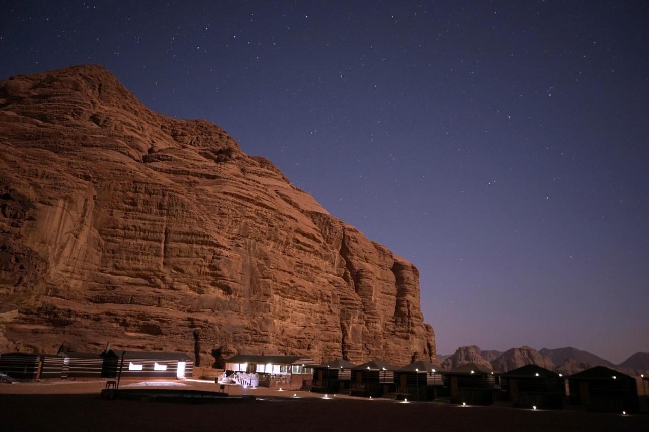 Salman Zwaidh Camp Hotel Wadi Rum Exterior photo