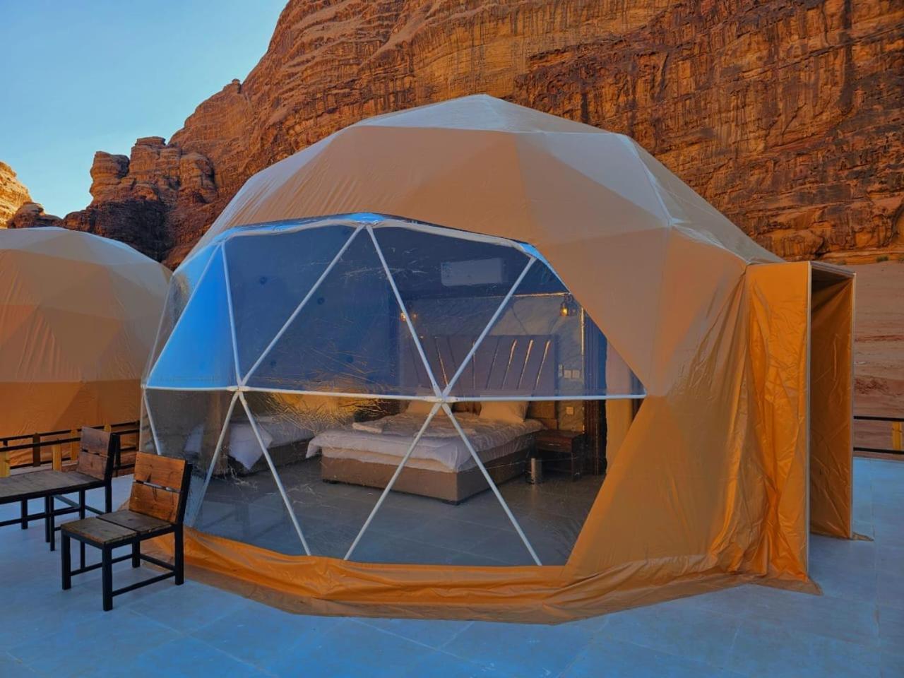 Salman Zwaidh Camp Hotel Wadi Rum Exterior photo